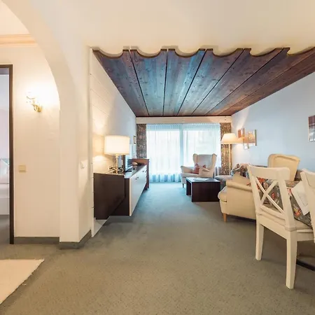 Pfeifer Apartment